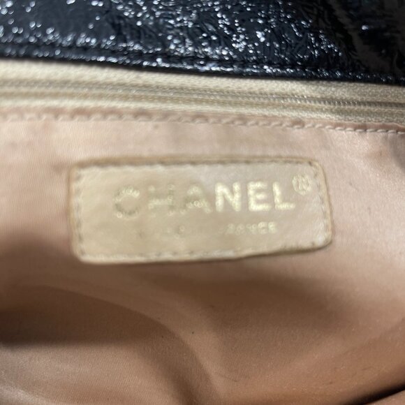 Chanel Rock and Chain Accordion Flapo Bag Patent Vinyl Medium (1078) - Picture 8 of 10